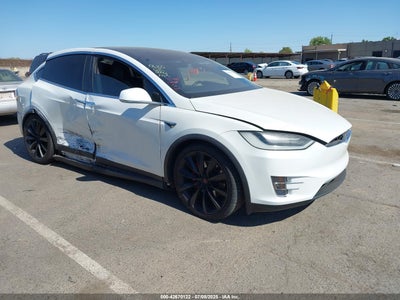 TESLA MODEL X 2020