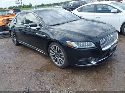 LINCOLN CONTINENTAL 2017