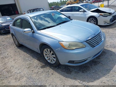 CHRYSLER 200 2014