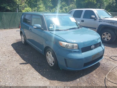 SCION XB 2010