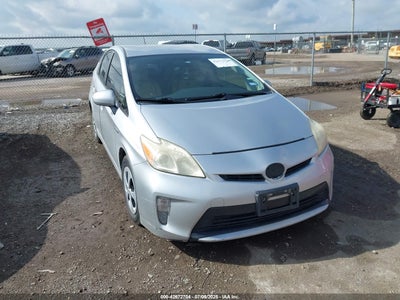 TOYOTA PRIUS 2013