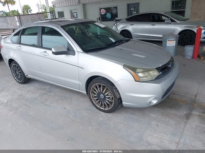 FORD FOCUS 2010