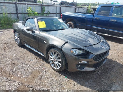 FIAT 124 SPIDER 2017