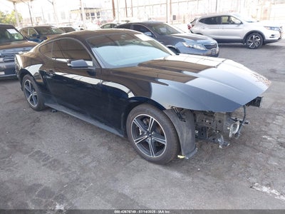 FORD MUSTANG 2024