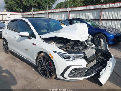 VOLKSWAGEN GOLF GTI 2023