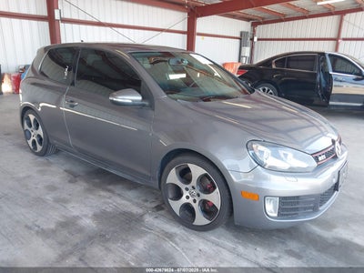 VOLKSWAGEN GTI 2011