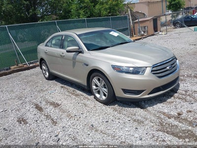 FORD TAURUS 2017