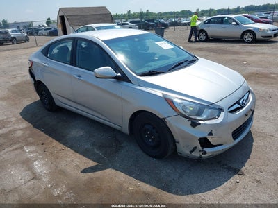 HYUNDAI ACCENT 2013