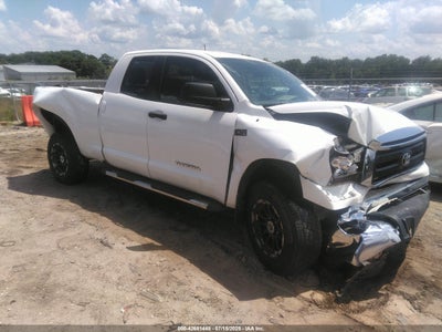 TOYOTA TUNDRA 2011