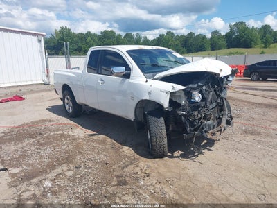 NISSAN TITAN 2004
