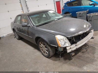 CADILLAC DTS 2010