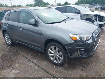 MITSUBISHI OUTLANDER SPORT 2015