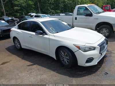 INFINITI Q50 2021