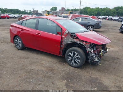 TOYOTA PRIUS PRIME 2017