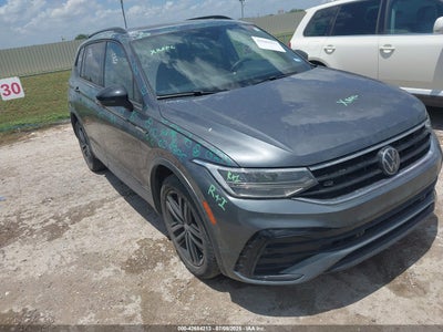 VOLKSWAGEN TIGUAN 2022