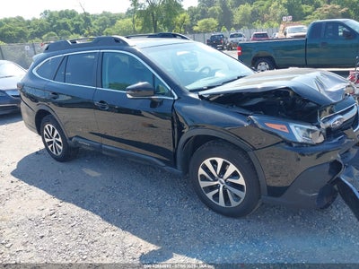 SUBARU OUTBACK 2022