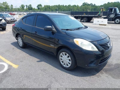 NISSAN VERSA 2014