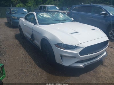 FORD MUSTANG 2020