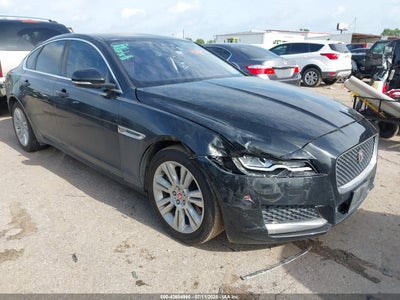 JAGUAR XF 2017