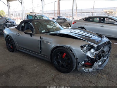 FIAT 124 SPIDER 2017