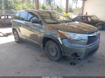 TOYOTA HIGHLANDER 2016
