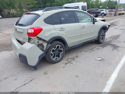 SUBARU CROSSTREK 2016