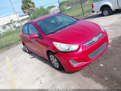 HYUNDAI ACCENT 2015