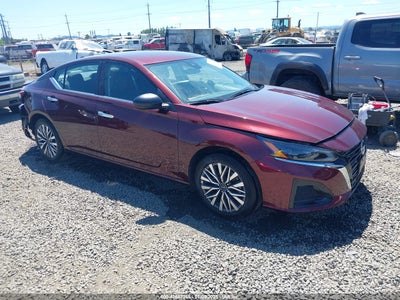 NISSAN ALTIMA 2025