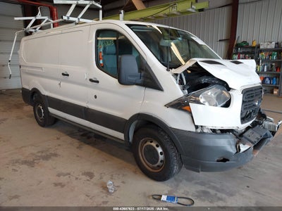 FORD TRANSIT-150 2017