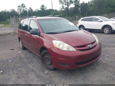TOYOTA SIENNA 2008