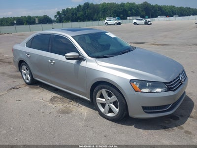 VOLKSWAGEN PASSAT 2013