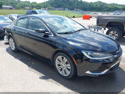 CHRYSLER 200 2015