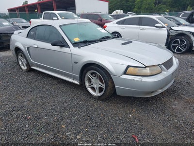 FORD MUSTANG 2000