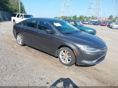 CHRYSLER 200 2015