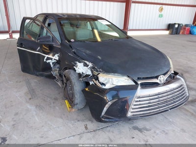 TOYOTA CAMRY 2015