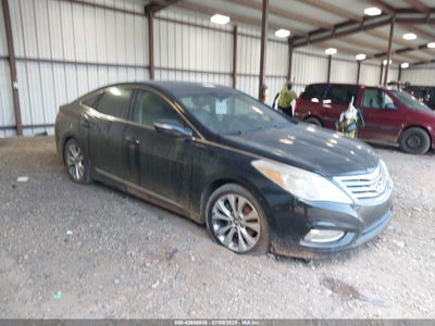 HYUNDAI AZERA 2012
