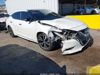 NISSAN MAXIMA 2017