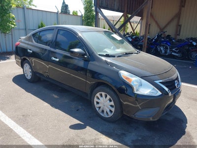 NISSAN VERSA 2019