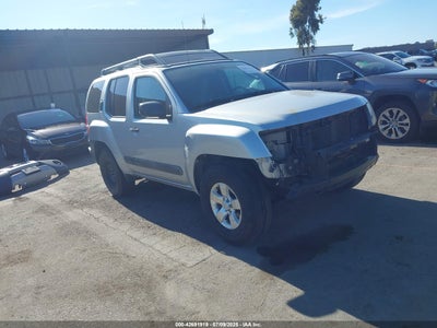 NISSAN XTERRA 2011
