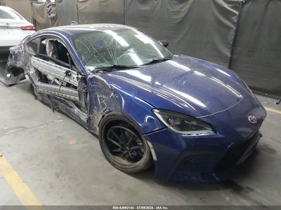 TOYOTA GR86 2023