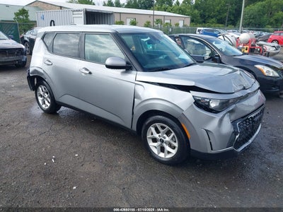 KIA SOUL 2023