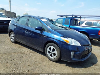 TOYOTA PRIUS 2012