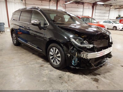 CHRYSLER PACIFICA HYBRID 2020