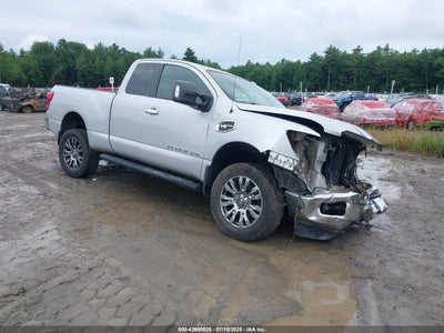 NISSAN TITAN XD 2017