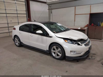 CHEVROLET VOLT 2011