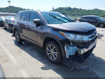 TOYOTA HIGHLANDER 2019