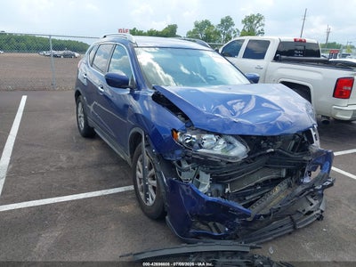 NISSAN ROGUE 2018