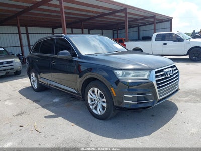 AUDI Q7 2017