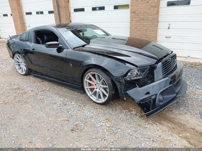 FORD MUSTANG 2013