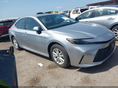 TOYOTA CAMRY 2025
